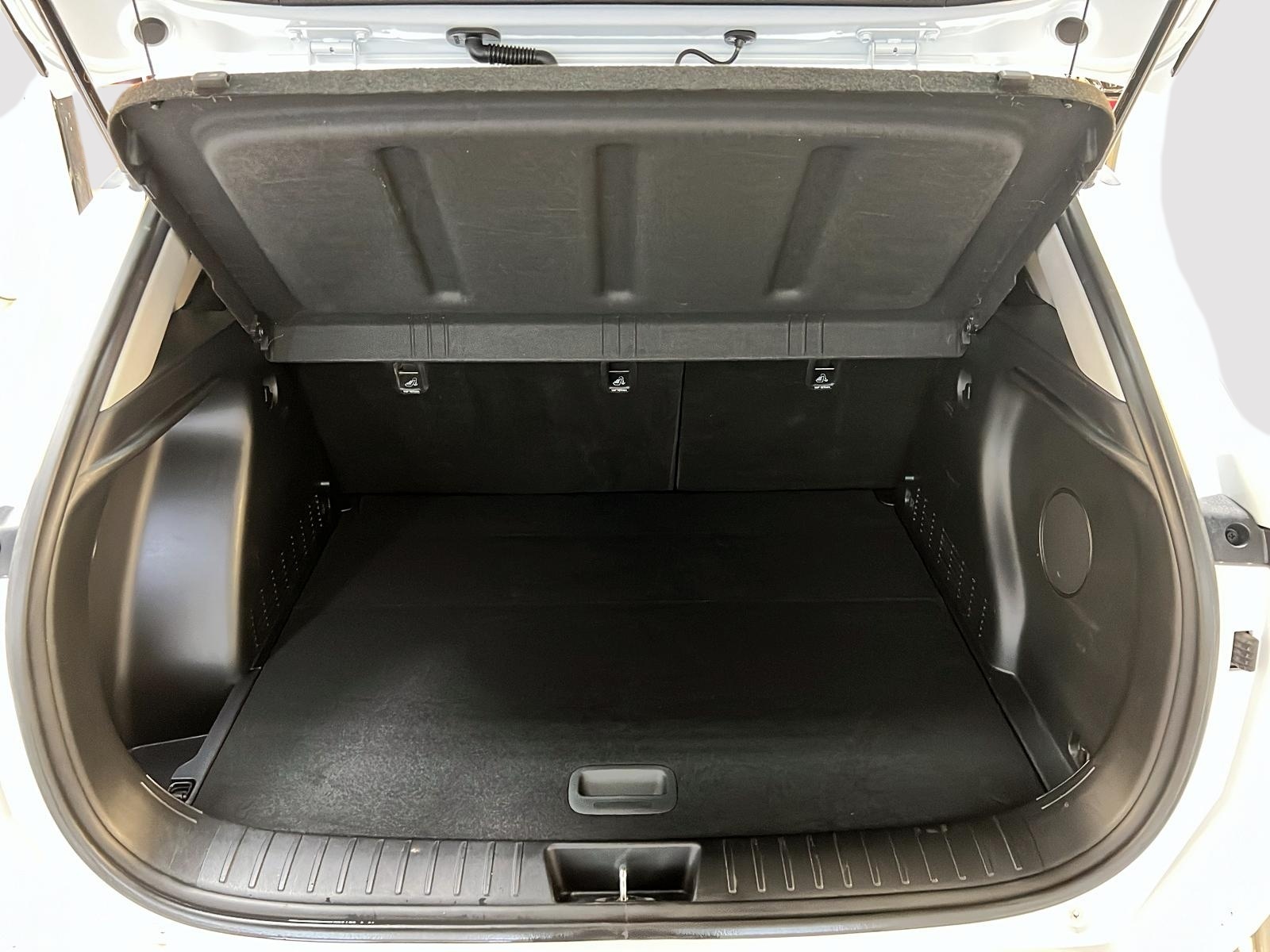Hyundai Kona EV 2024 - Image #13