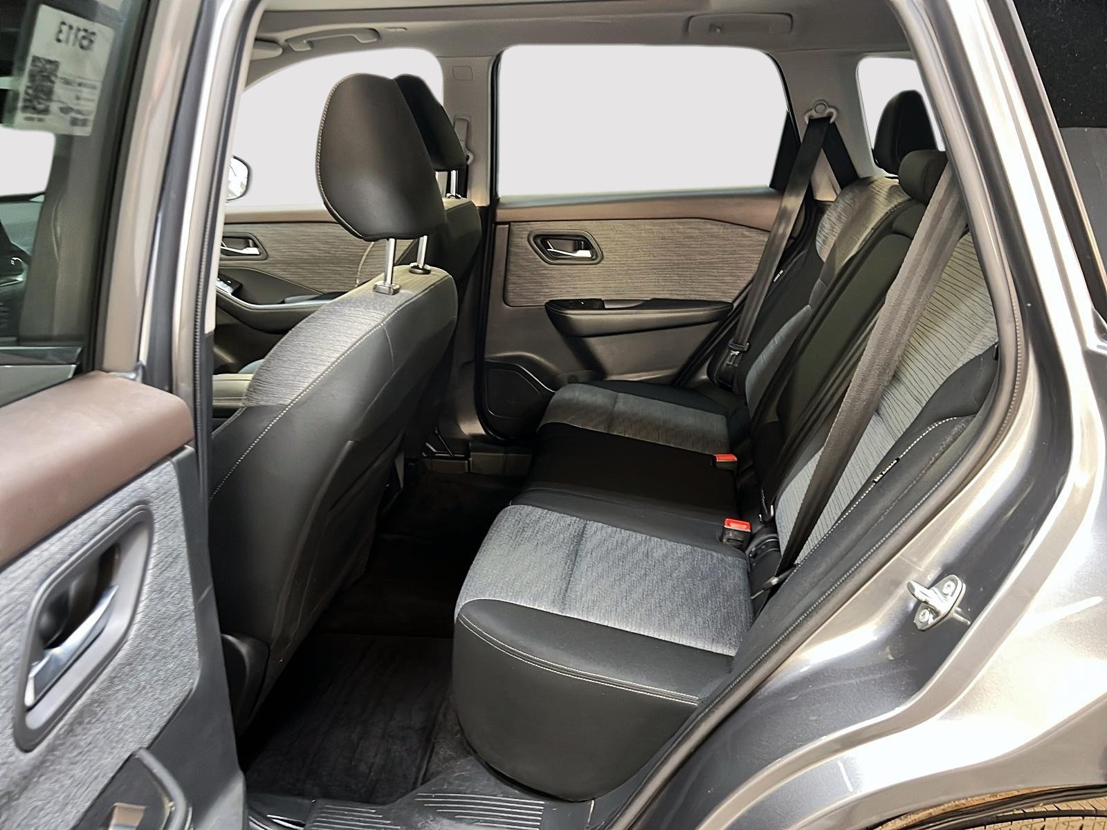 Nissan Rogue 2022 - Image #9