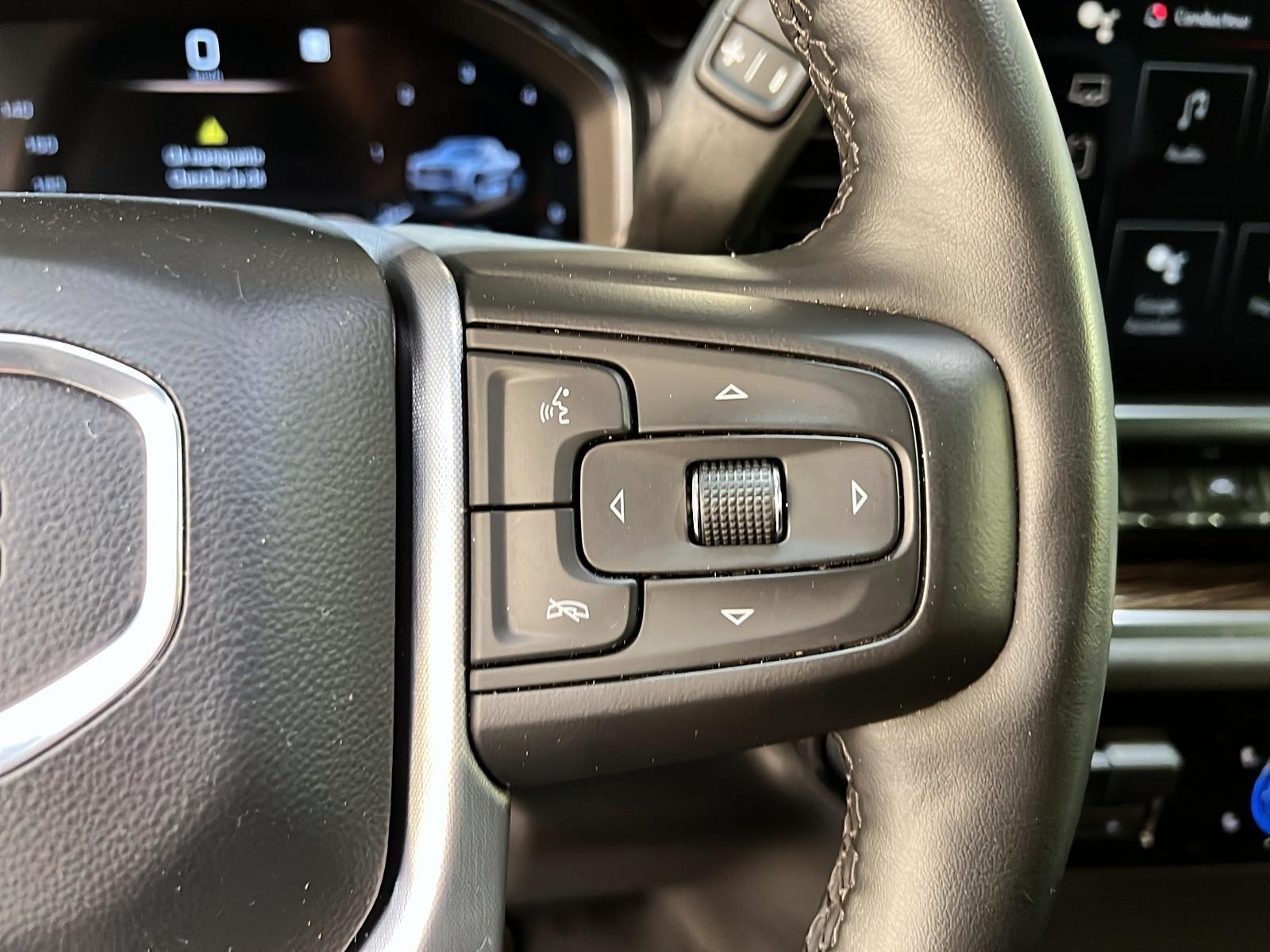GMC Sierra 1500 ELEVATION  CREW CAB NAV 4X4 2023 - image #16