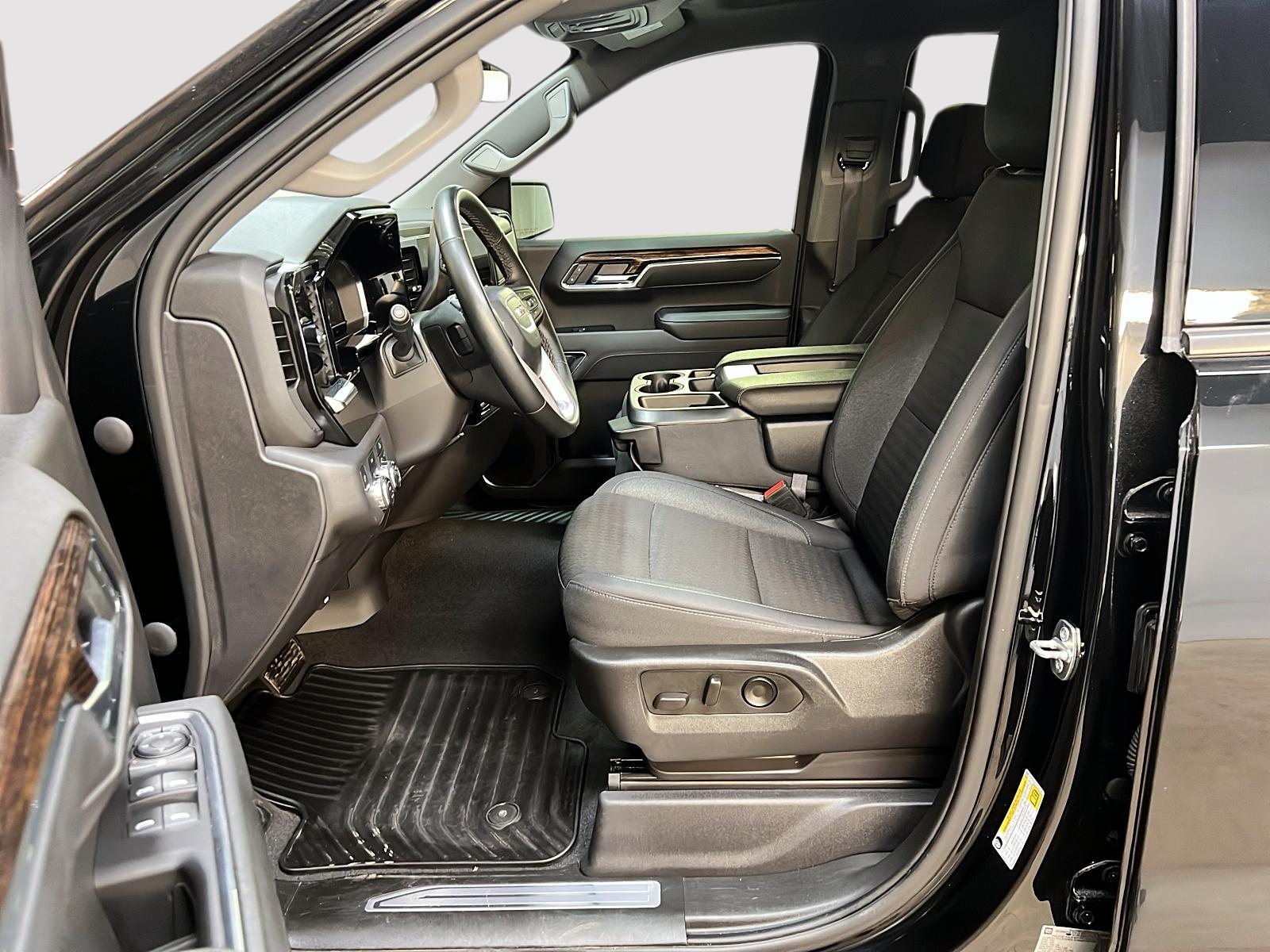 GMC Sierra 1500 ELEVATION  CREW CAB NAV 4X4 2023 - image #7