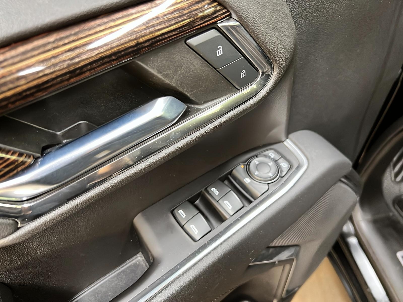 GMC Sierra 1500 ELEVATION  CREW CAB NAV 4X4 2023 - image #19