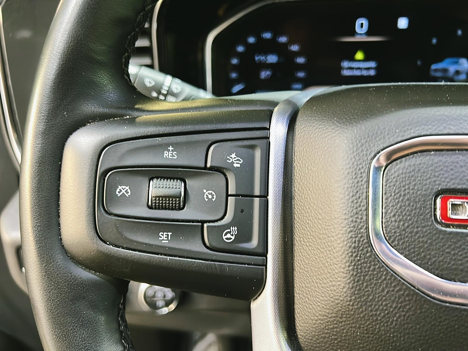 GMC Sierra 1500 ELEVATION  CREW CAB NAV 4X4 2023 - image #17