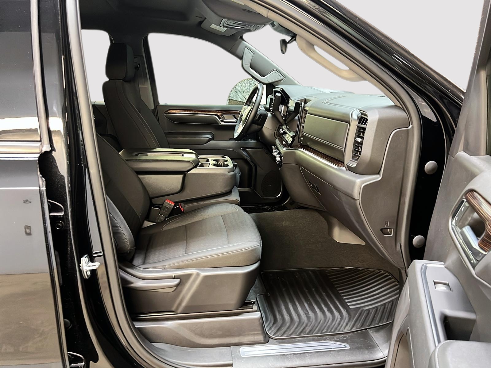 GMC Sierra 1500 ELEVATION  CREW CAB NAV 4X4 2023 - image #8