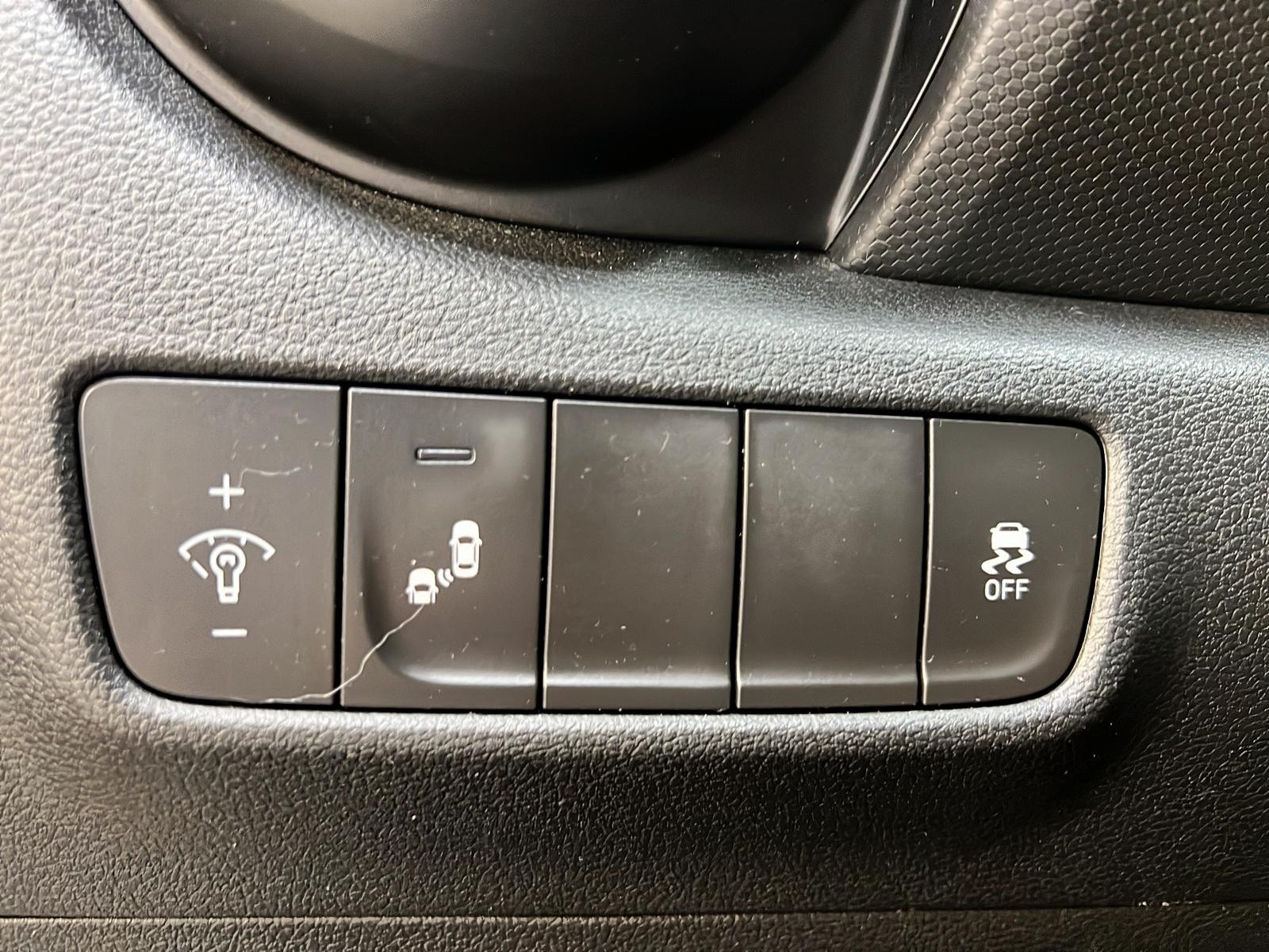 Hyundai Kona PRFERRED 2020 - image #20