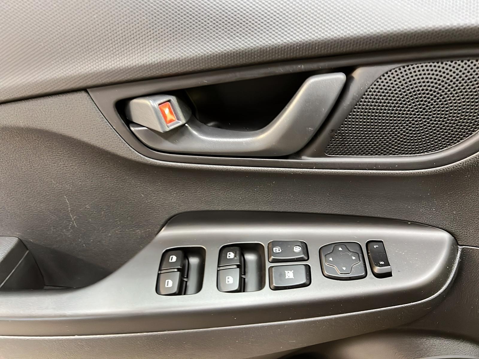 Hyundai Kona PRFERRED 2020 - image #21
