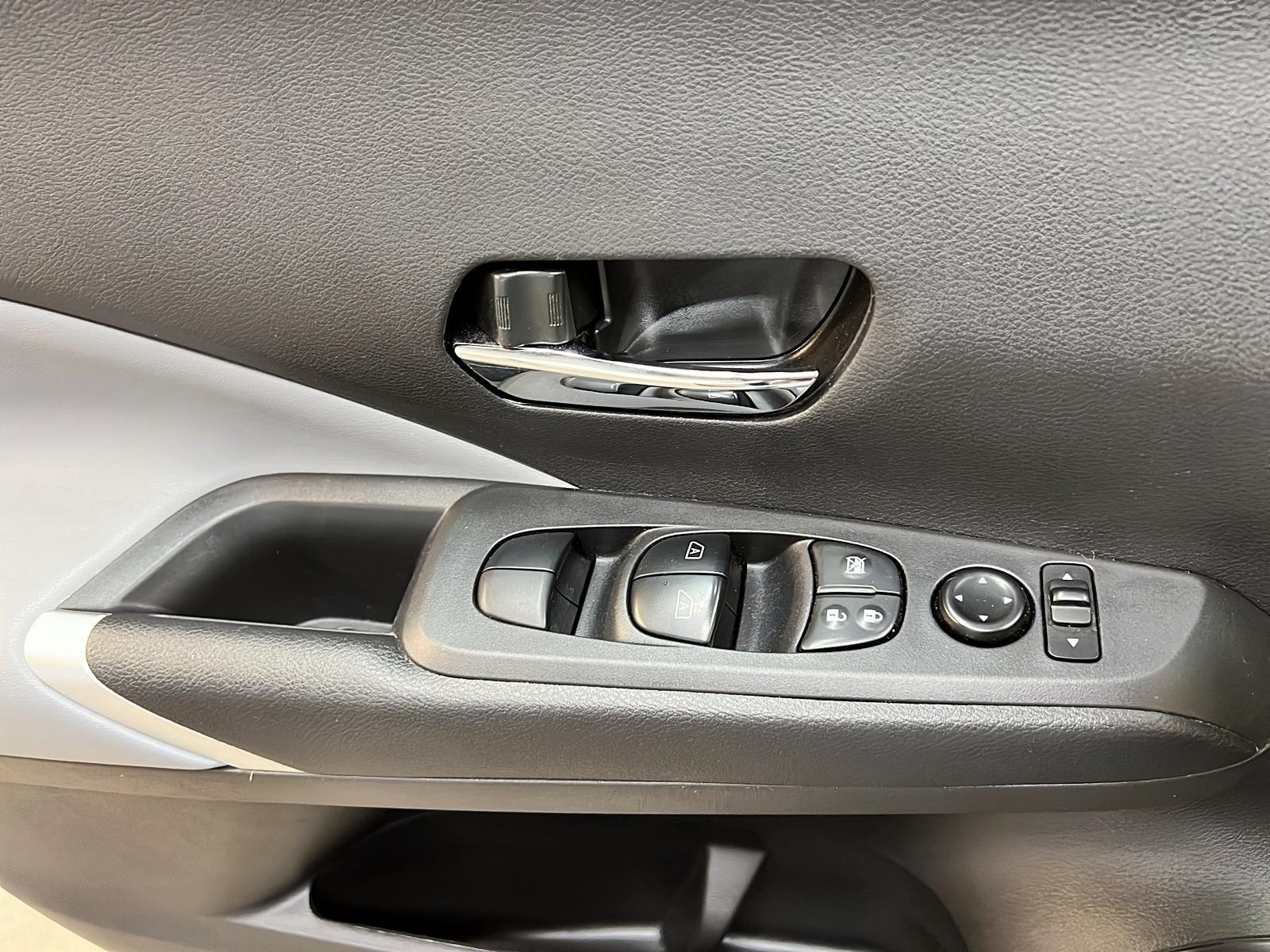 Nissan Kicks SR PREMIUM CUIR 2023 - image #21