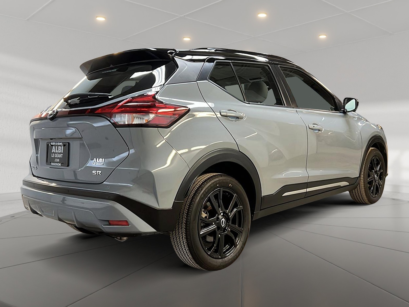Nissan Kicks 2023 - Image #4