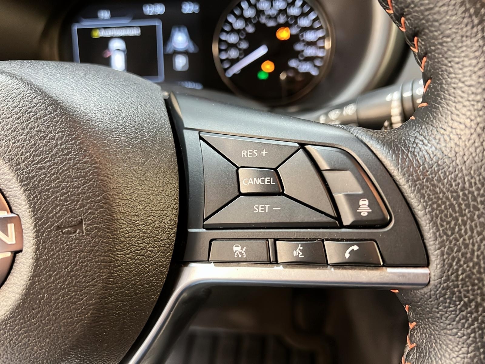 Nissan Kicks SR PREMIUM CUIR 2023 - image #18