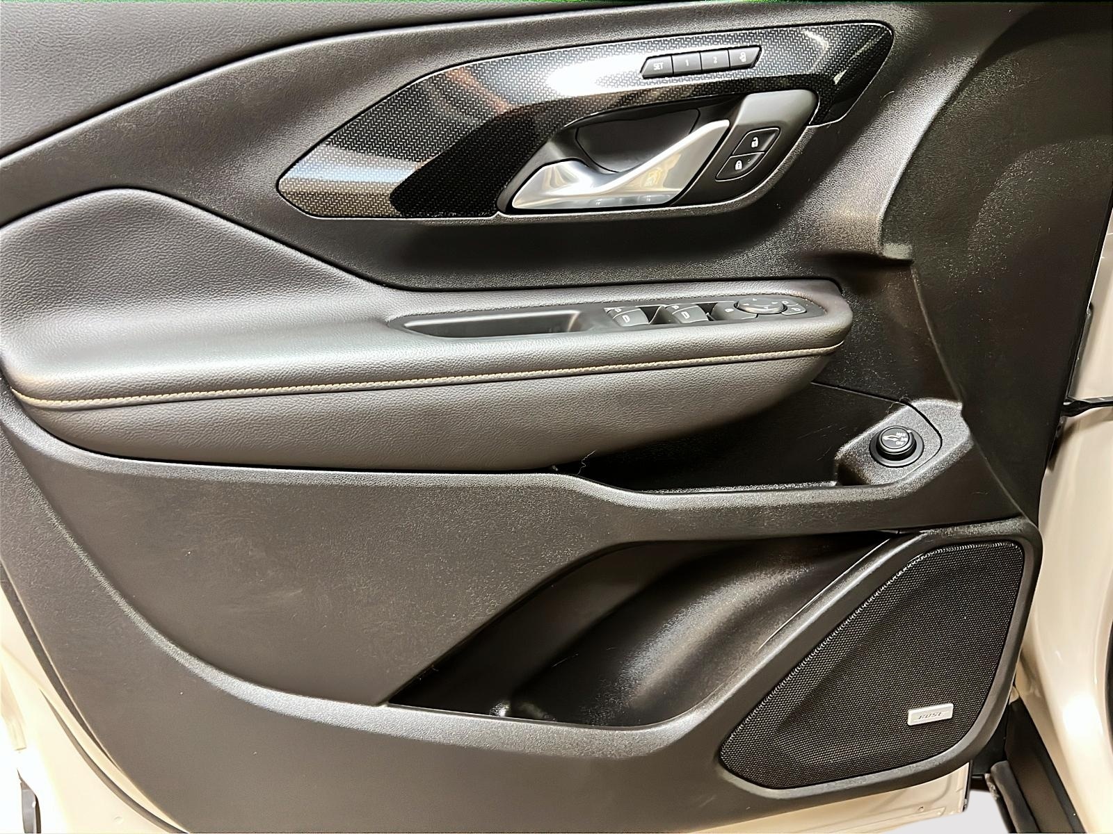GMC Terrain AT4 SLT CUIR TOIT PANO NAV 4RM 2022 - image #26