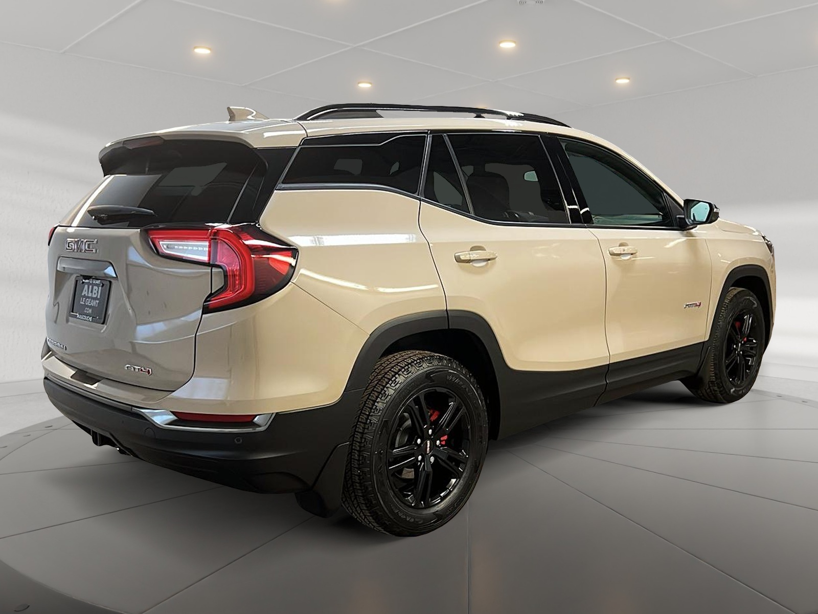 GMC Terrain 2022 - Image #4