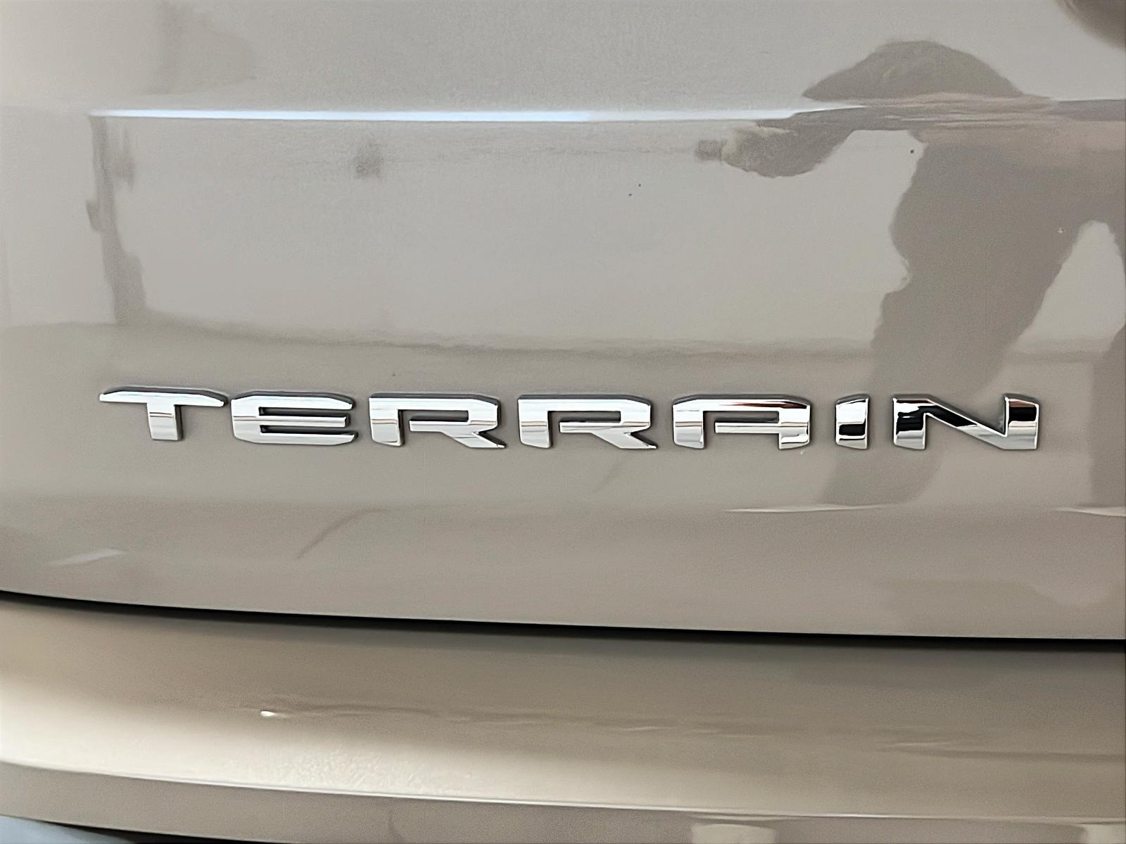 GMC Terrain AT4 SLT CUIR TOIT PANO NAV 4RM 2022 - image #30