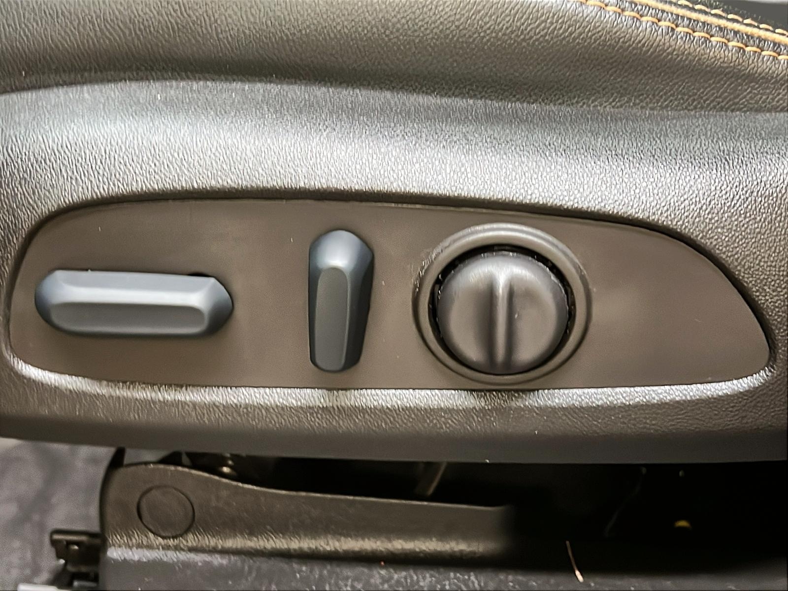GMC Terrain AT4 SLT CUIR TOIT PANO NAV 4RM 2022 - image #27