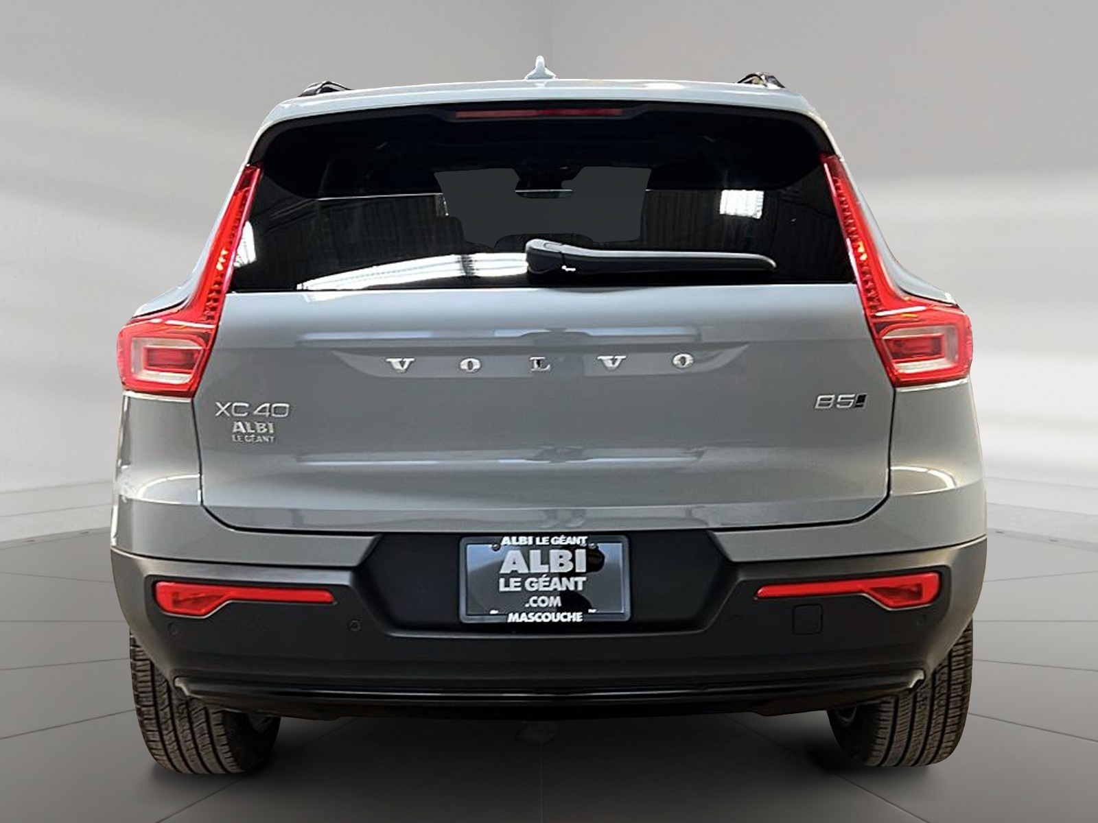 Volvo XC40 B5 PLUS CUIR TOIT PANO NAV 4R, 2025 - image #5
