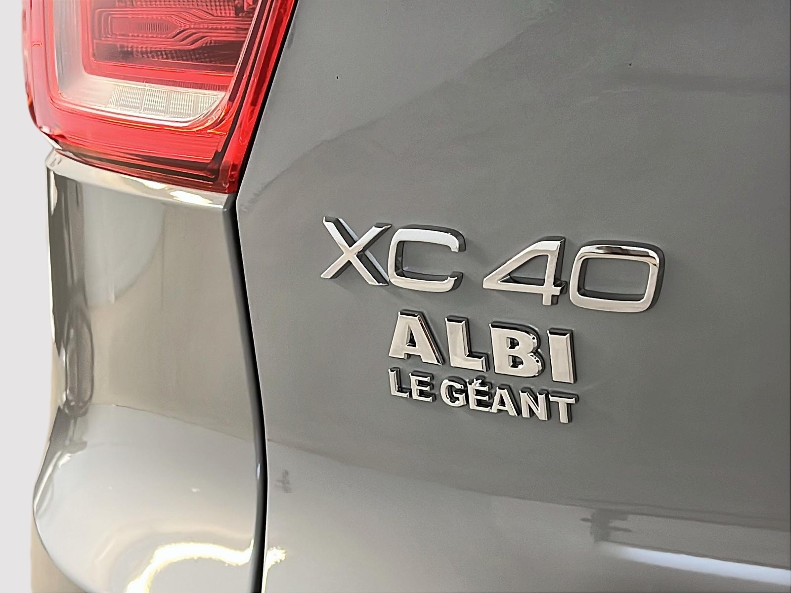 Volvo XC40 B5 PLUS CUIR TOIT PANO NAV 4R, 2025 - image #28