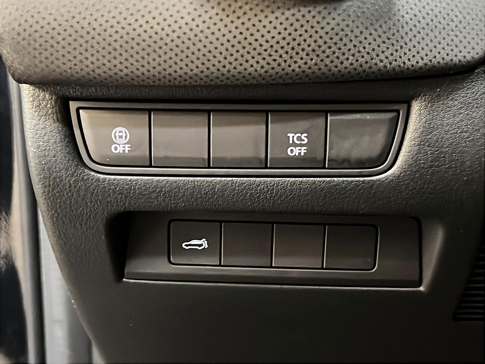Mazda CX-50 2023 - Image #24