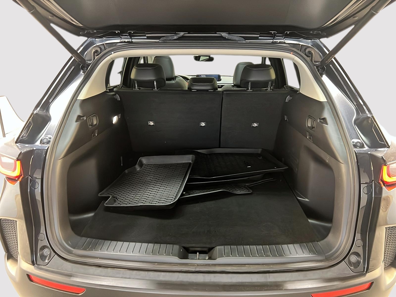 Mazda CX-50 2023 - Image #13