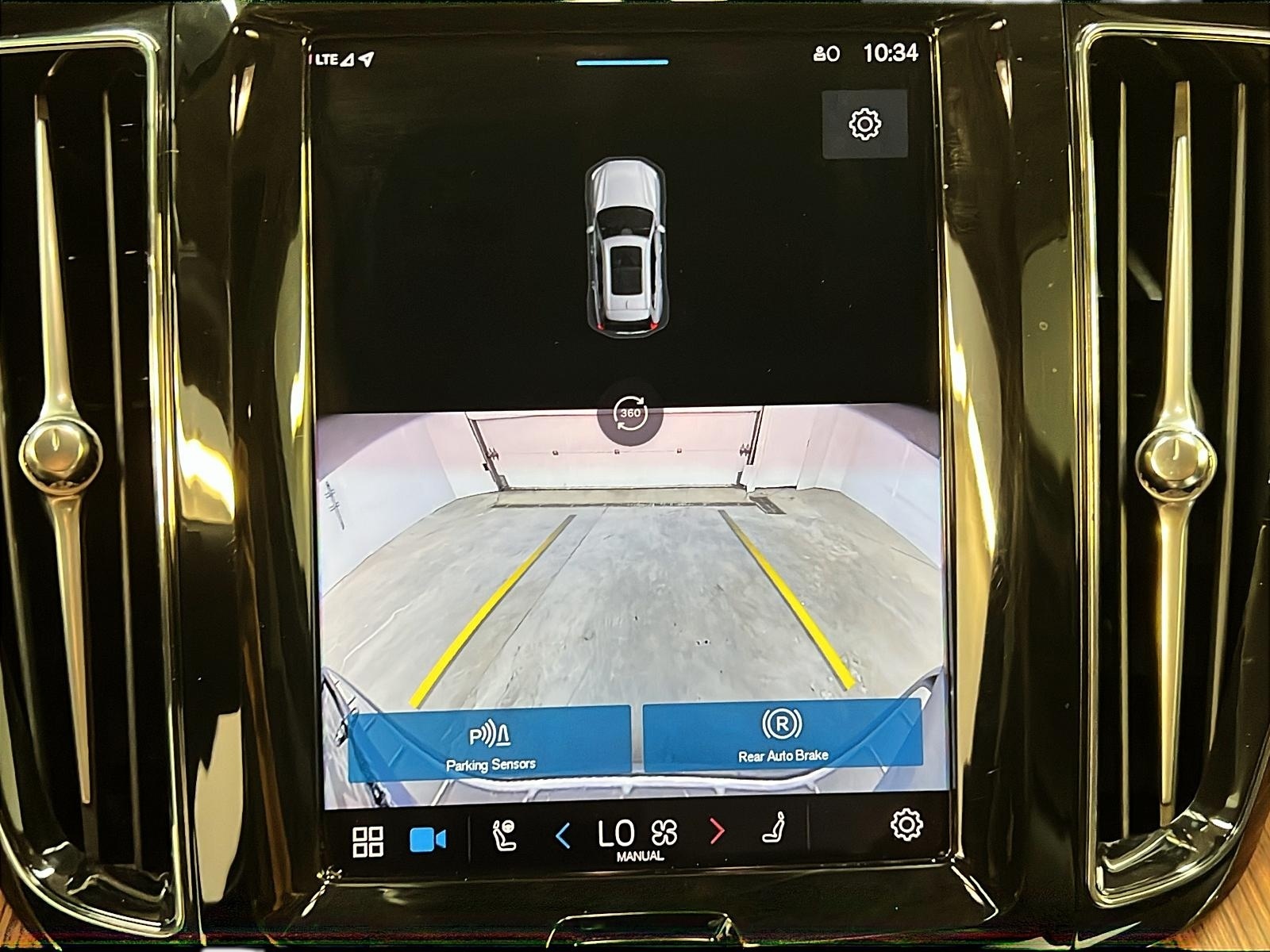 Volvo XC60 T8 RECHARGE PLUS CUIR TOIT PANO NAV 4RM 2024 - image #20
