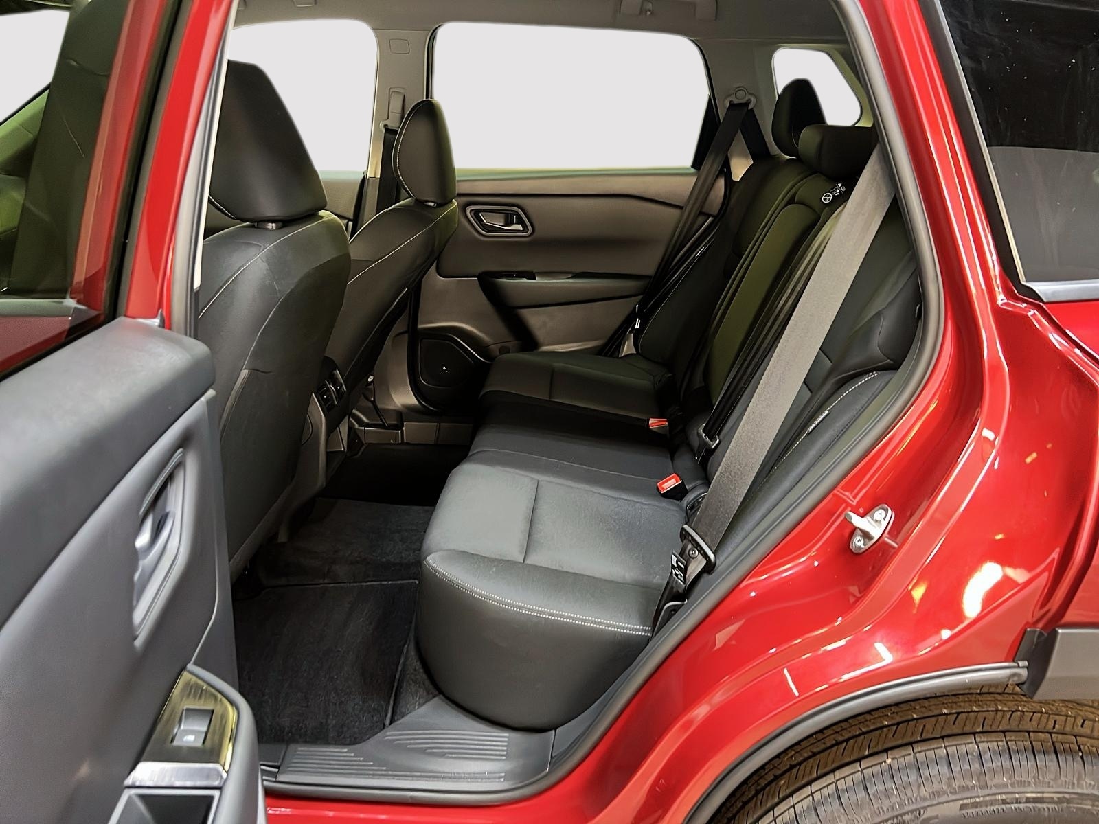 Nissan Rogue 2025 - Image #9