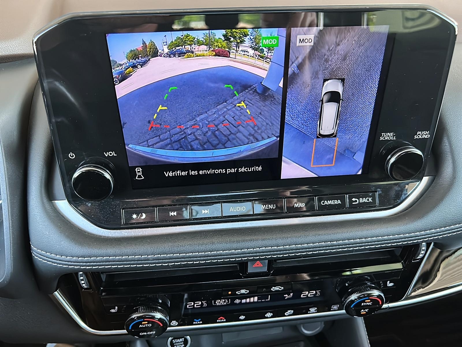 Nissan Rogue SL CUIR TOIT PANO NAV 4RM 2023 - image #16