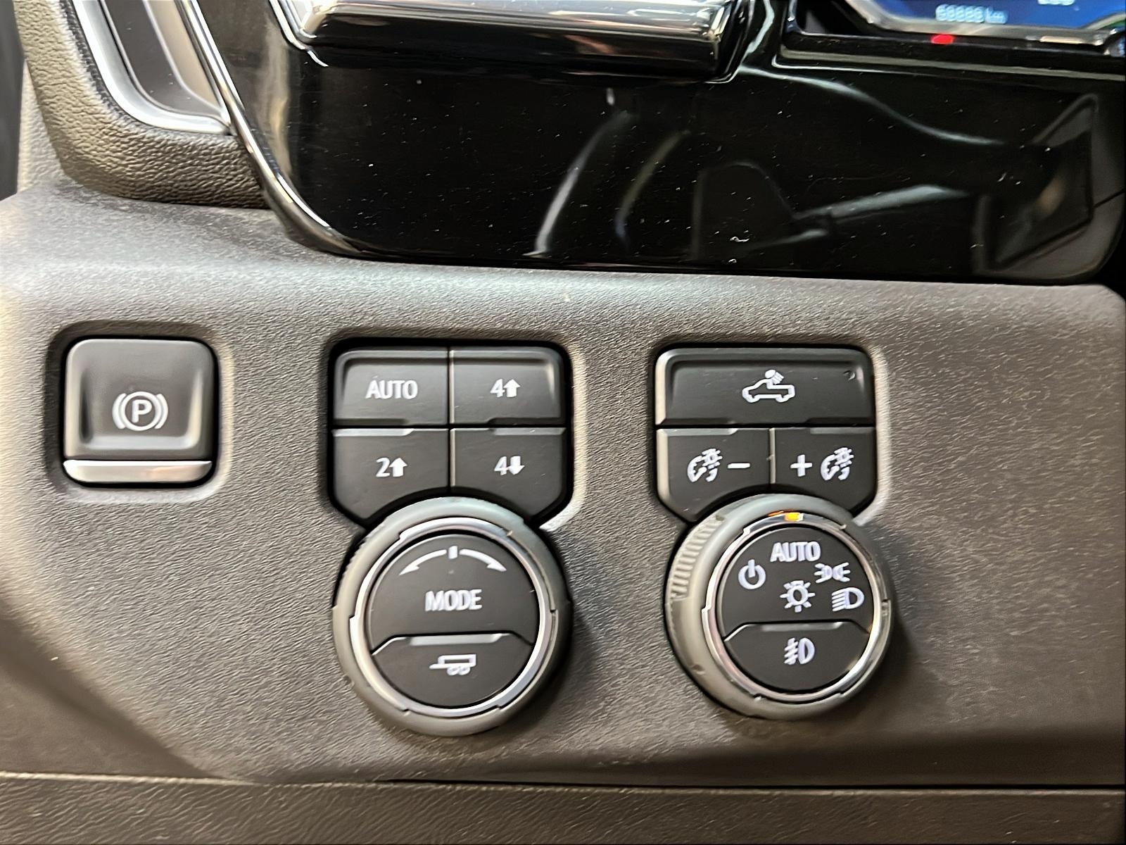 Chevrolet Silverado 1500 2023 - Image #21