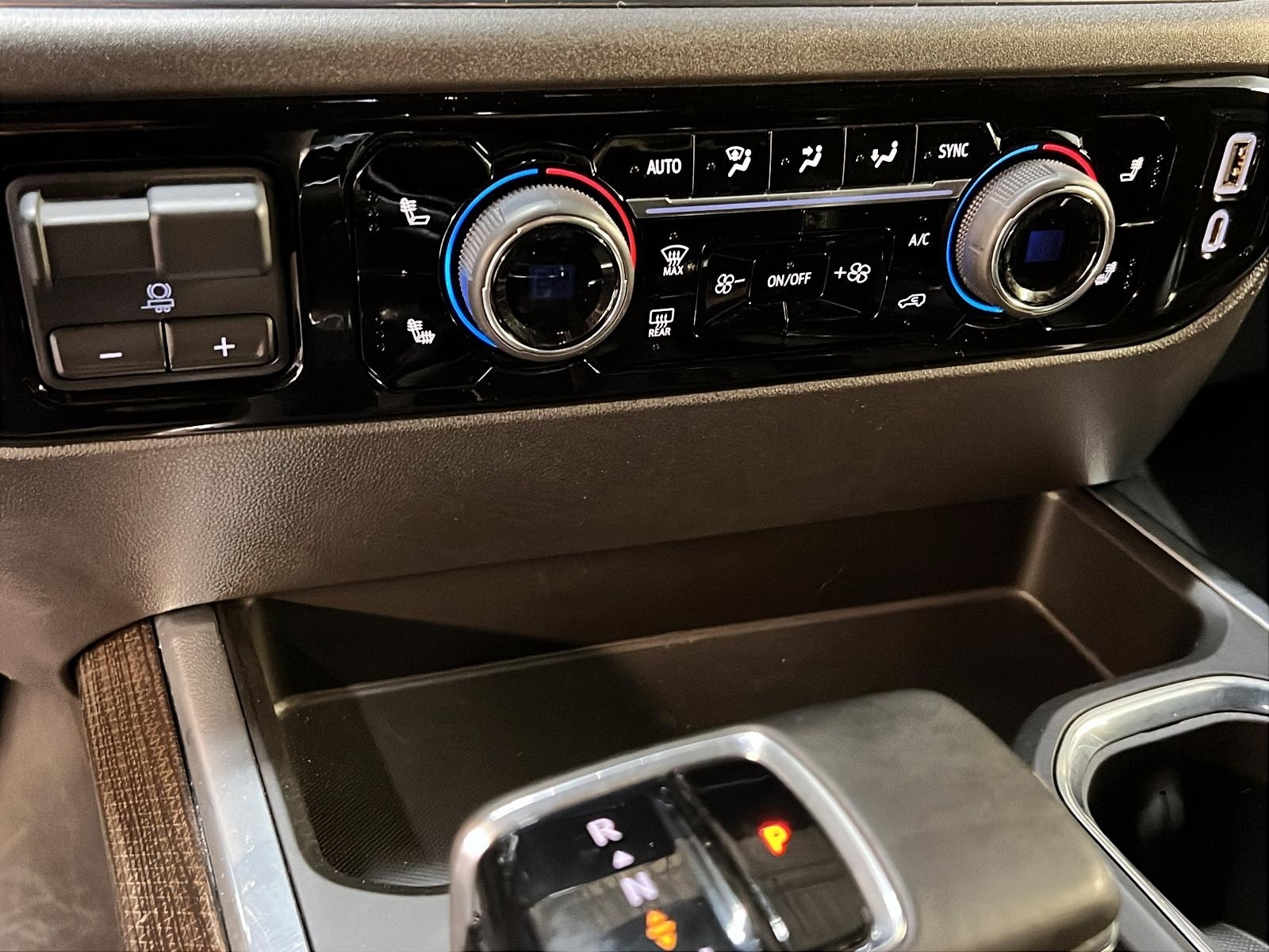 Chevrolet Silverado 1500 RST Z71 DURAMAX CREW CAB 4X4 2023 - image #14