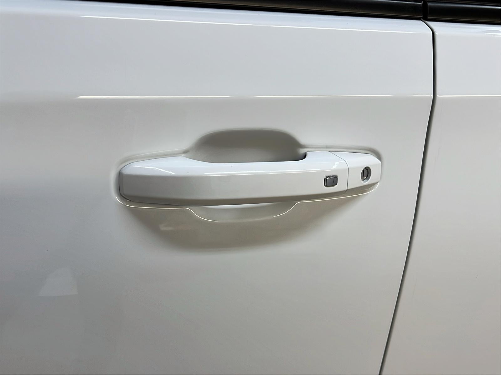 Chevrolet Silverado 1500 2023 - Image #25