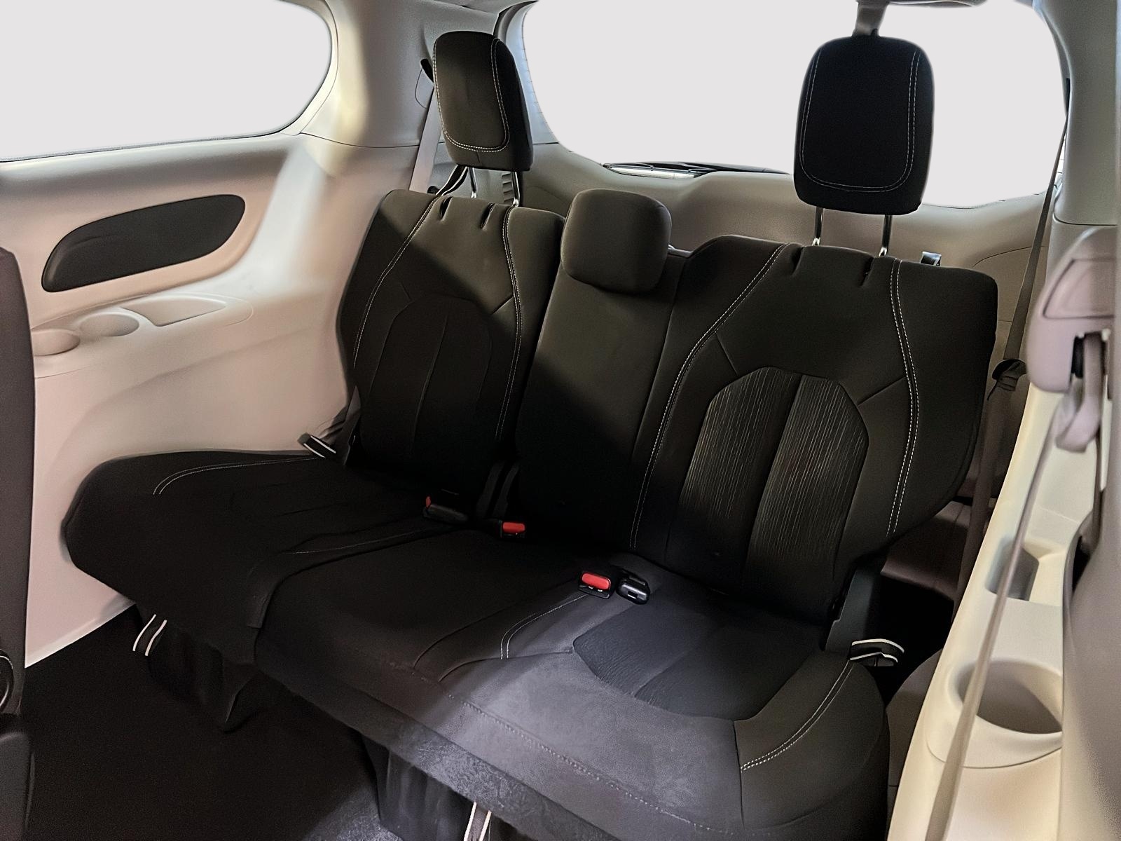 Chrysler Grand Caravan 2021 - Image #10