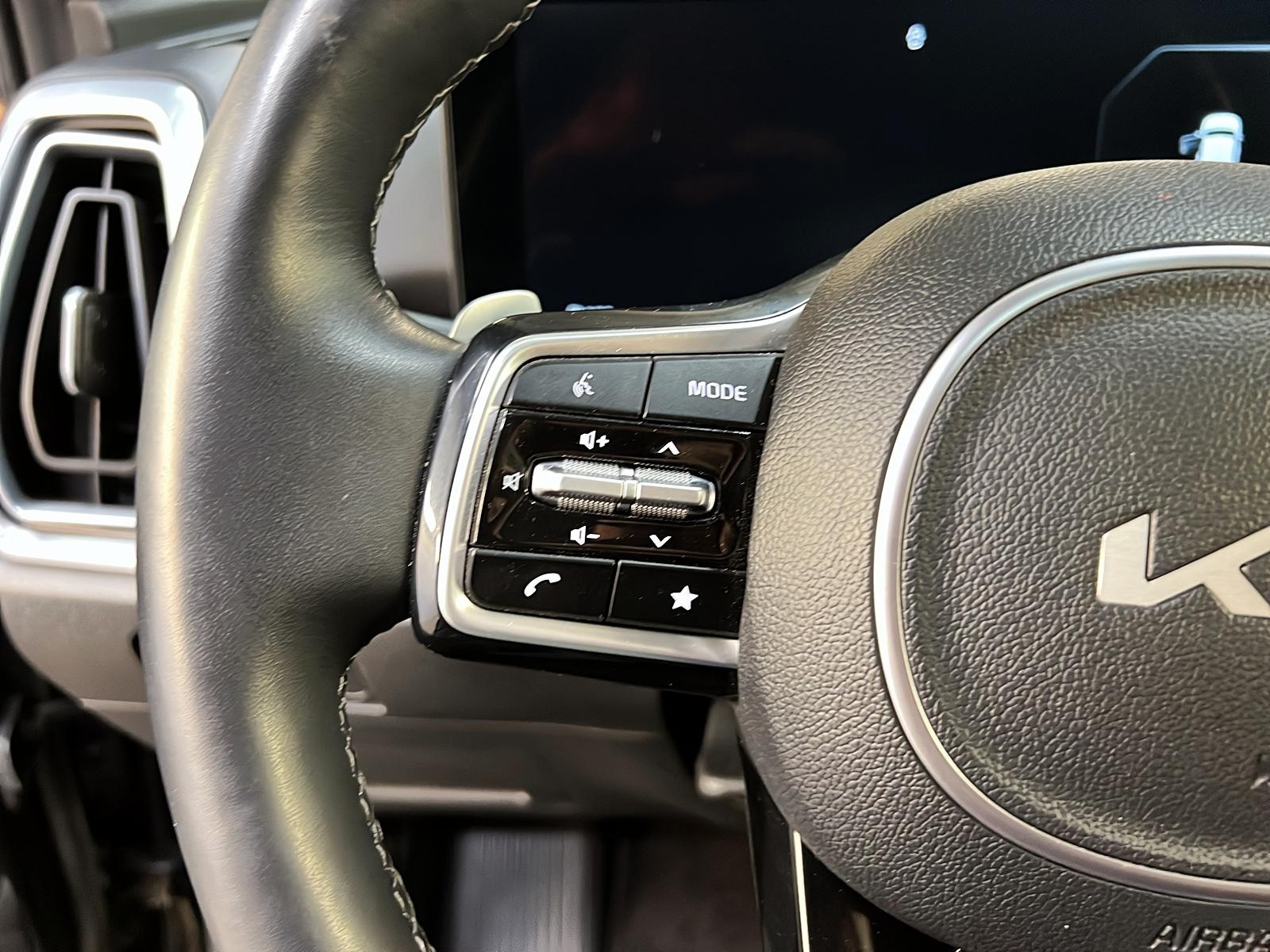 Kia Sorento SX HYBRIDE CUIR TOIT PANO NAV 4RM 2025 - image #26