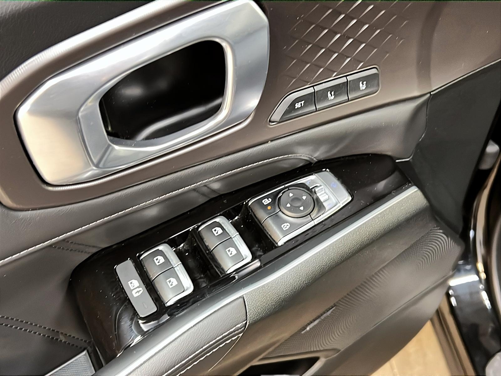 Kia Sorento SX HYBRIDE CUIR TOIT PANO NAV 4RM 2025 - image #28