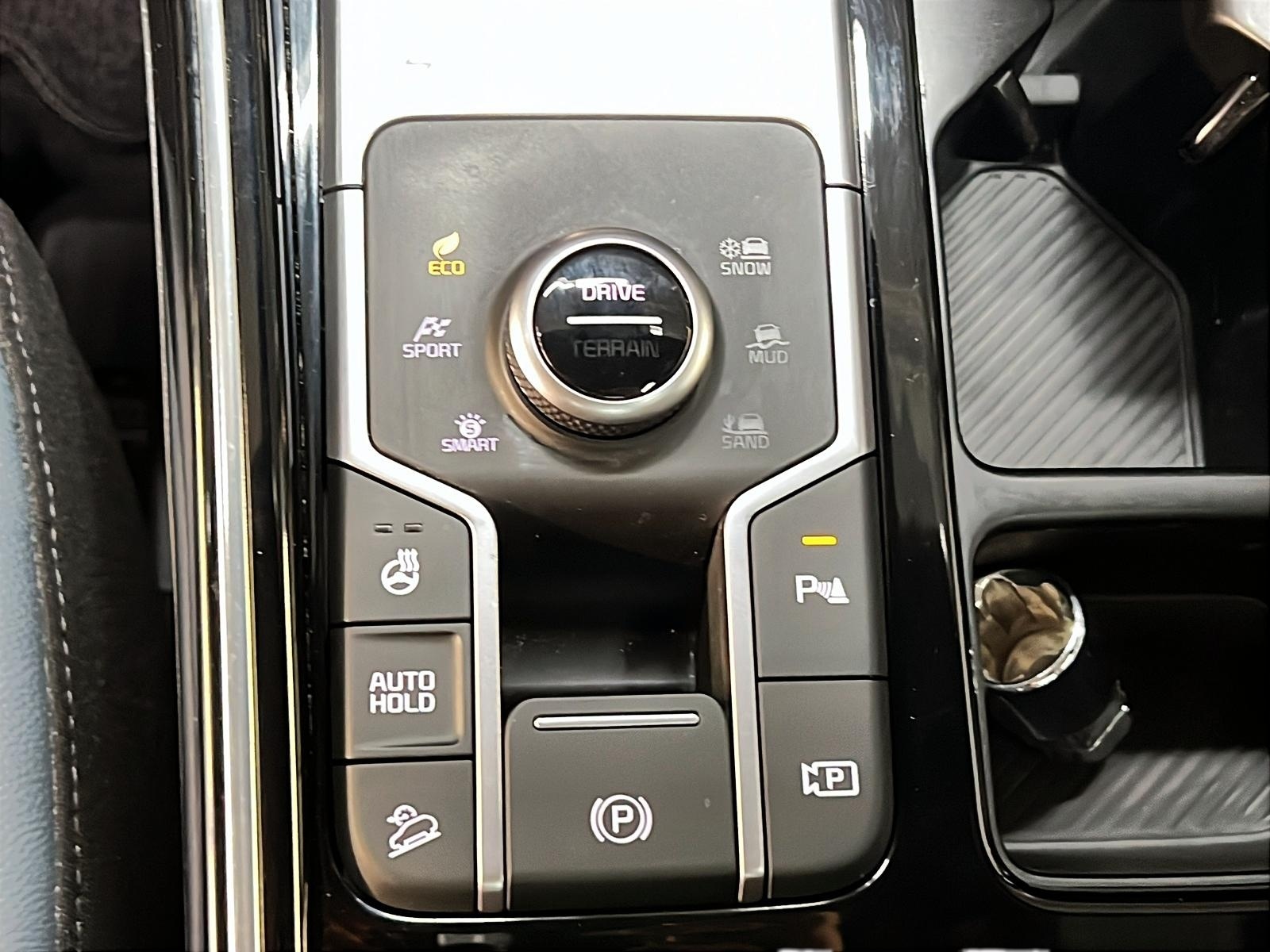 Kia Sorento SX HYBRIDE CUIR TOIT PANO NAV 4RM 2025 - image #17