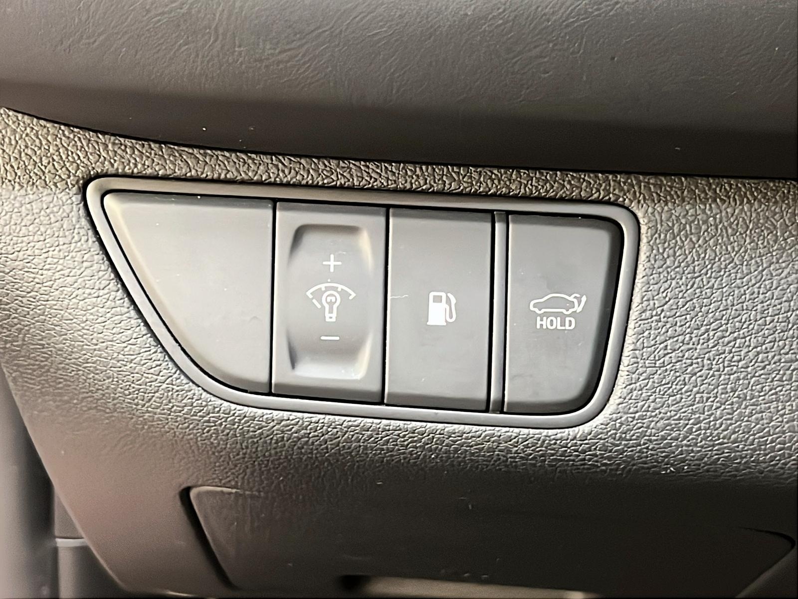 Genesis G70 SPORT 3.3T CUIIR TOIT NAV 4RM 2023 - image #24