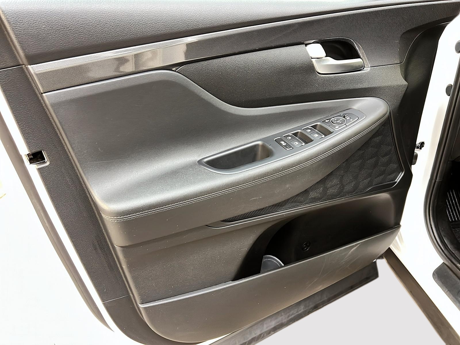 Hyundai Santa Fe 2023 - Image #22