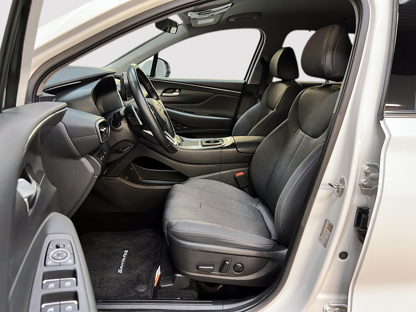 Hyundai Santa Fe 2023 - Image #7