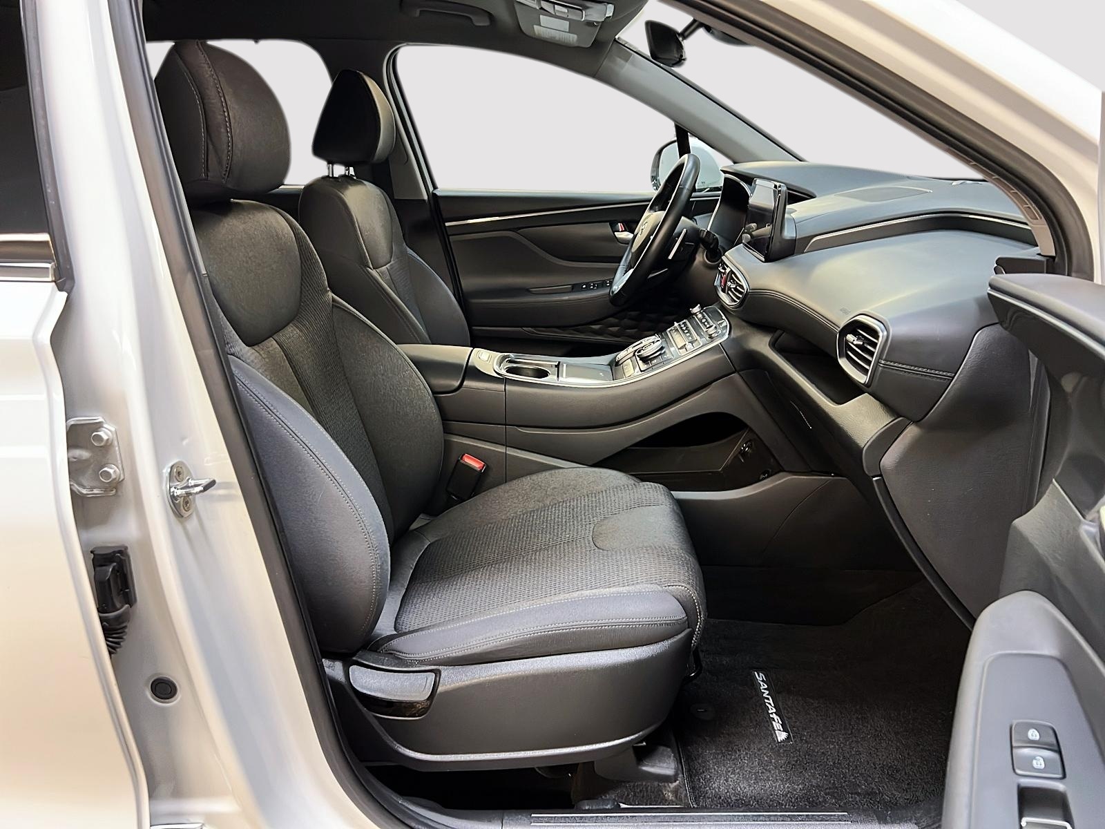 Hyundai Santa Fe PREFERRED NAV 4RM 2023 - image #8