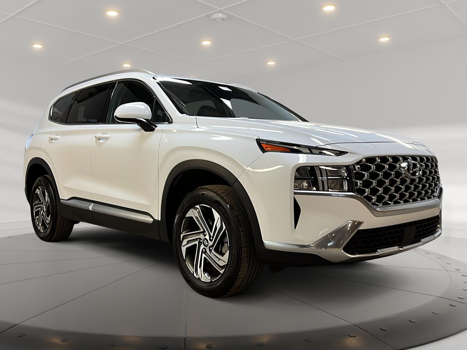 Hyundai Santa Fe PREFERRED NAV 4RM 2023 - image #3