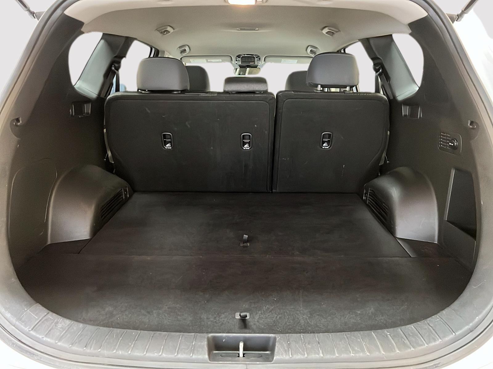 Hyundai Santa Fe PREFERRED NAV 4RM 2023 - image #12