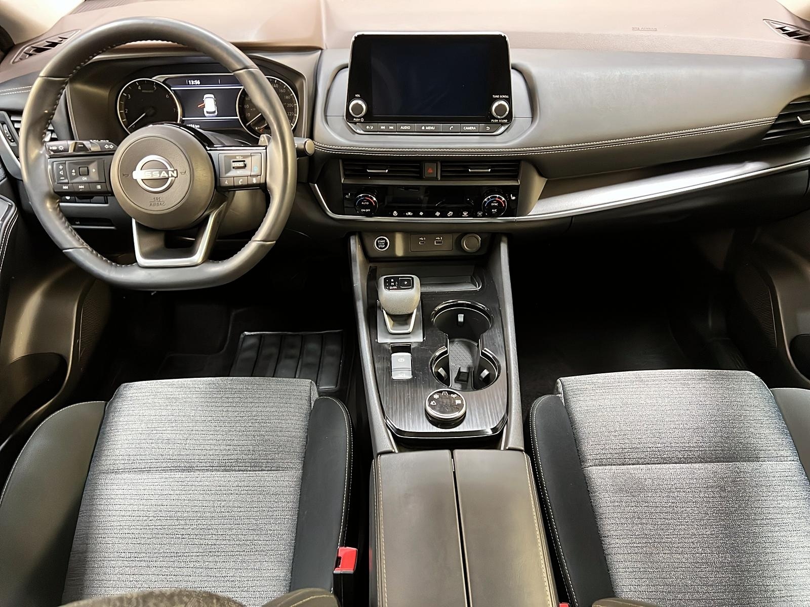 Nissan Rogue SV TOIT PANO 4RM 2023 - image #11