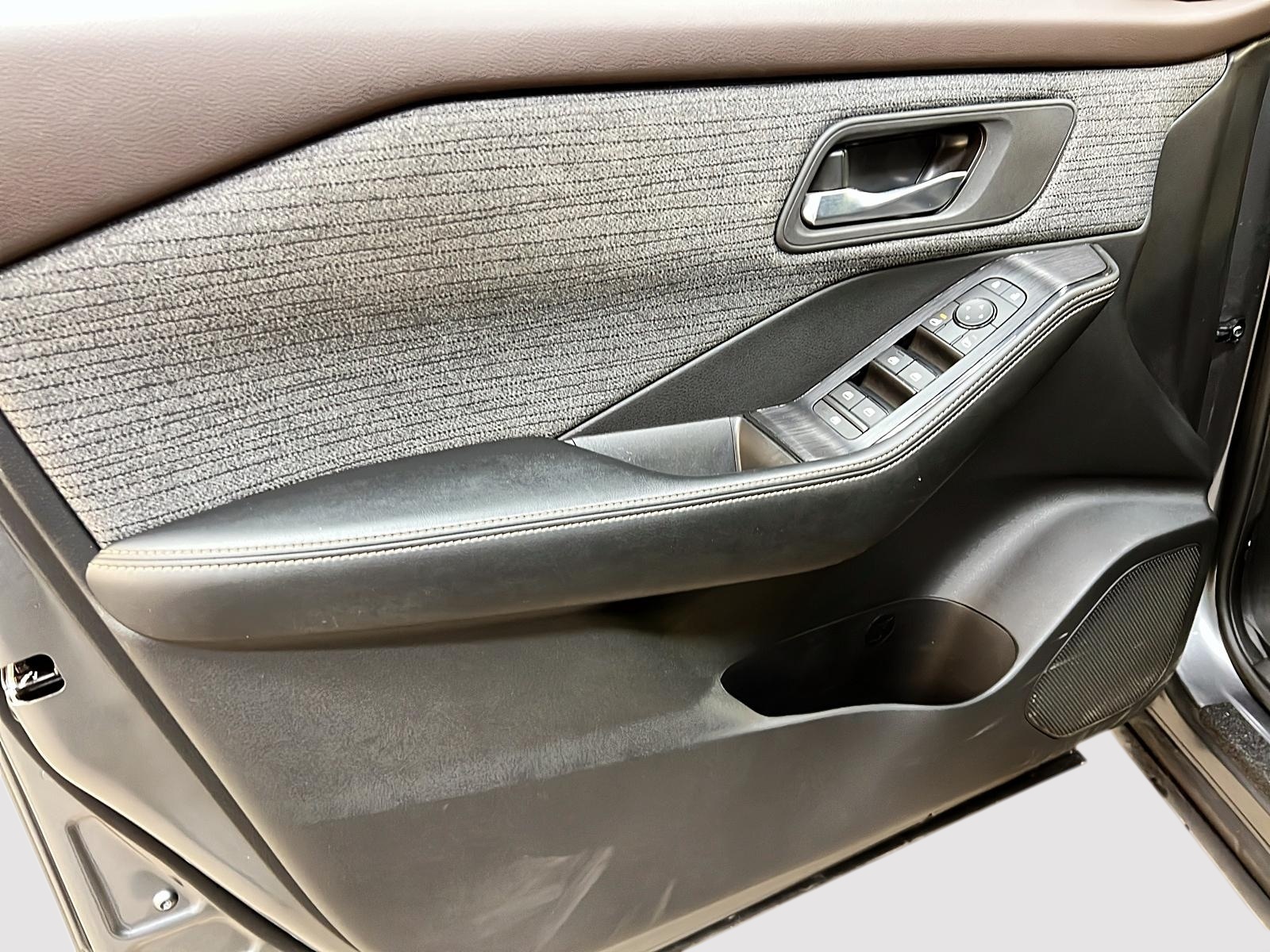 Nissan Rogue 2023 - Image #23
