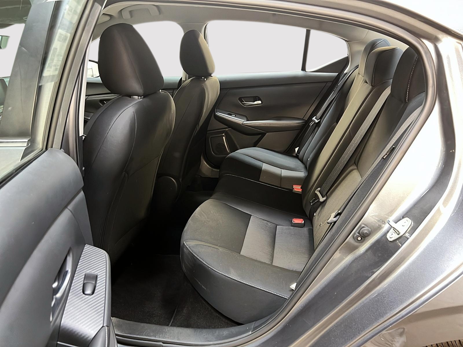 Nissan Sentra SV 2023 - image #9