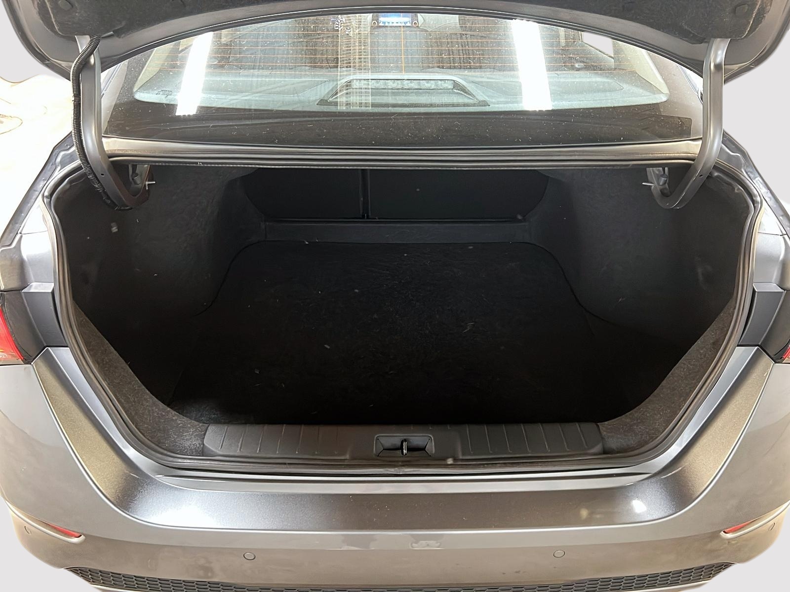 Nissan Sentra SV 2023 - image #12
