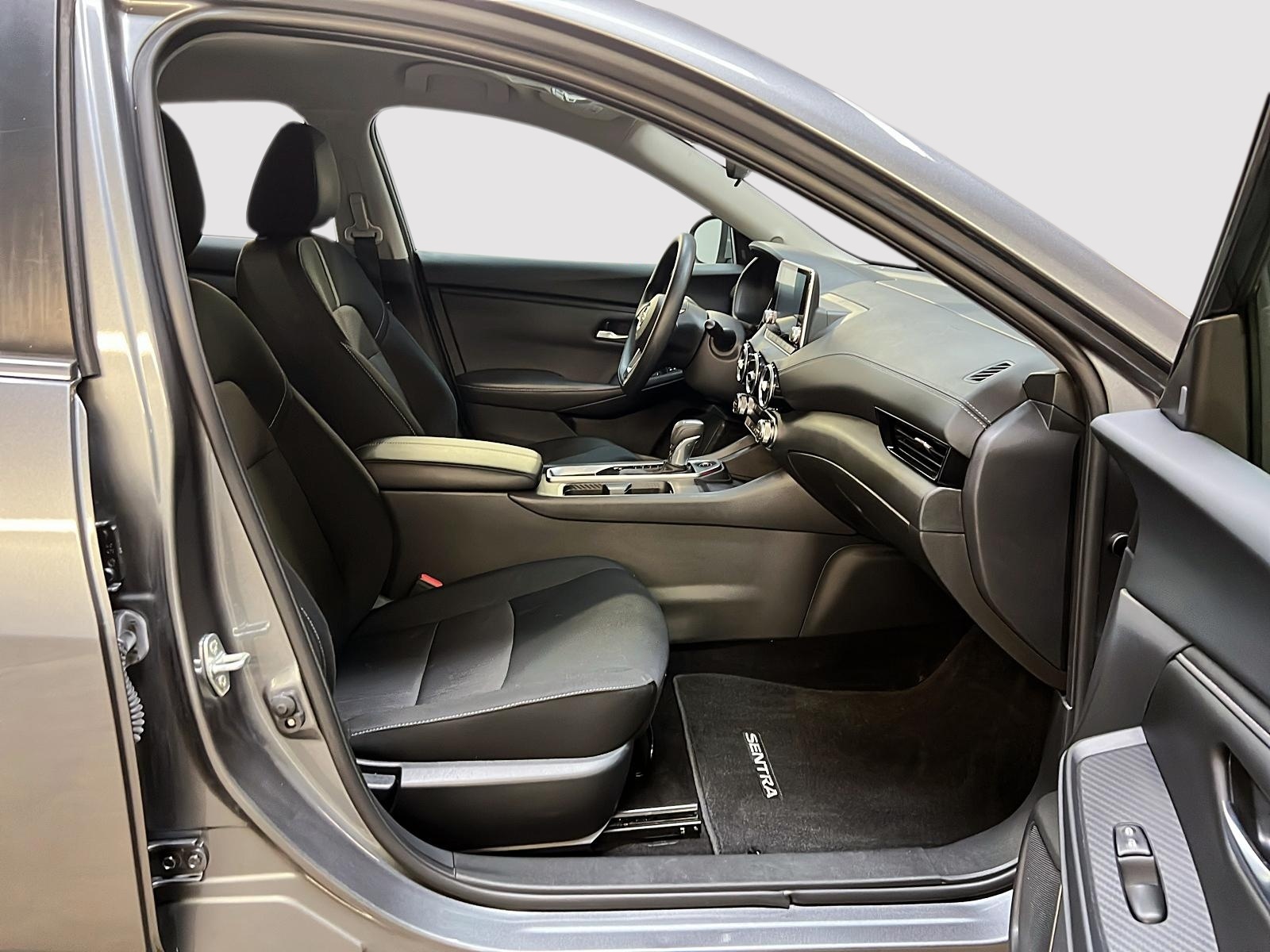 Nissan Sentra SV 2023 - image #8