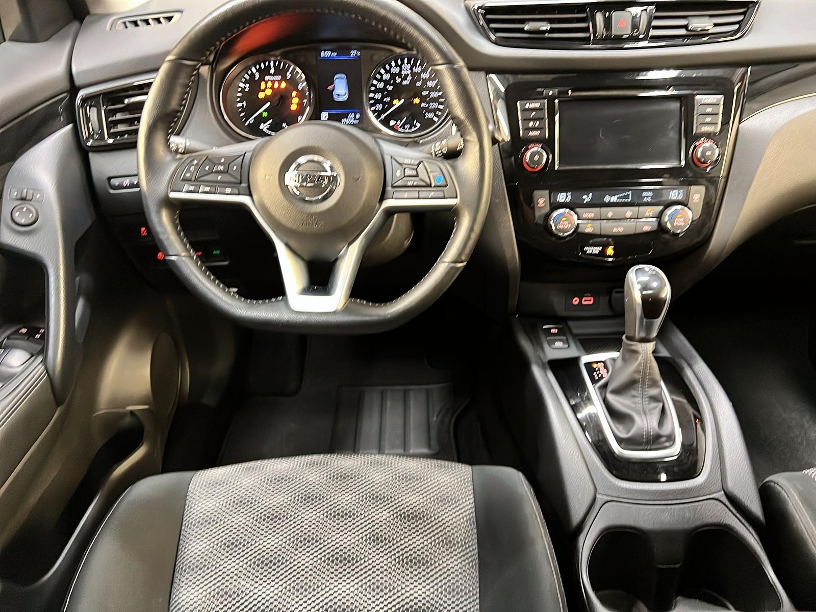 Nissan Qashqai 2023 - Image #11