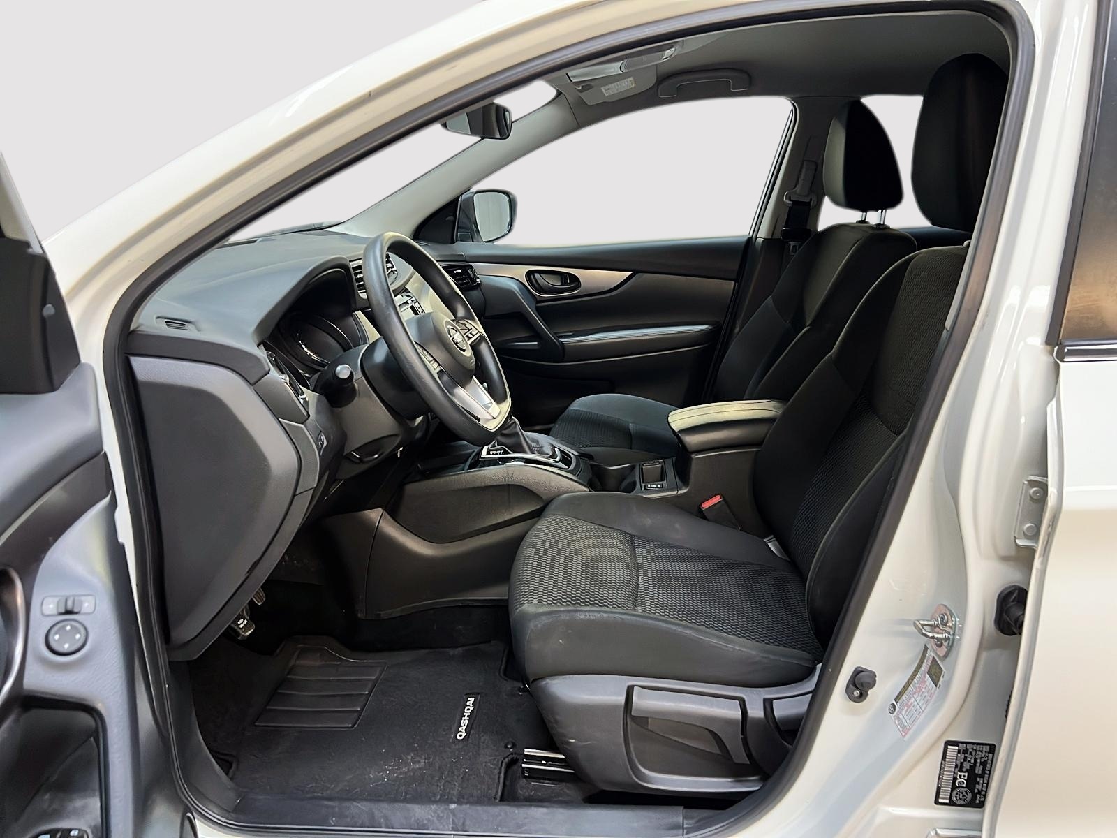 Nissan Qashqai S 4RM 2023 - image #7