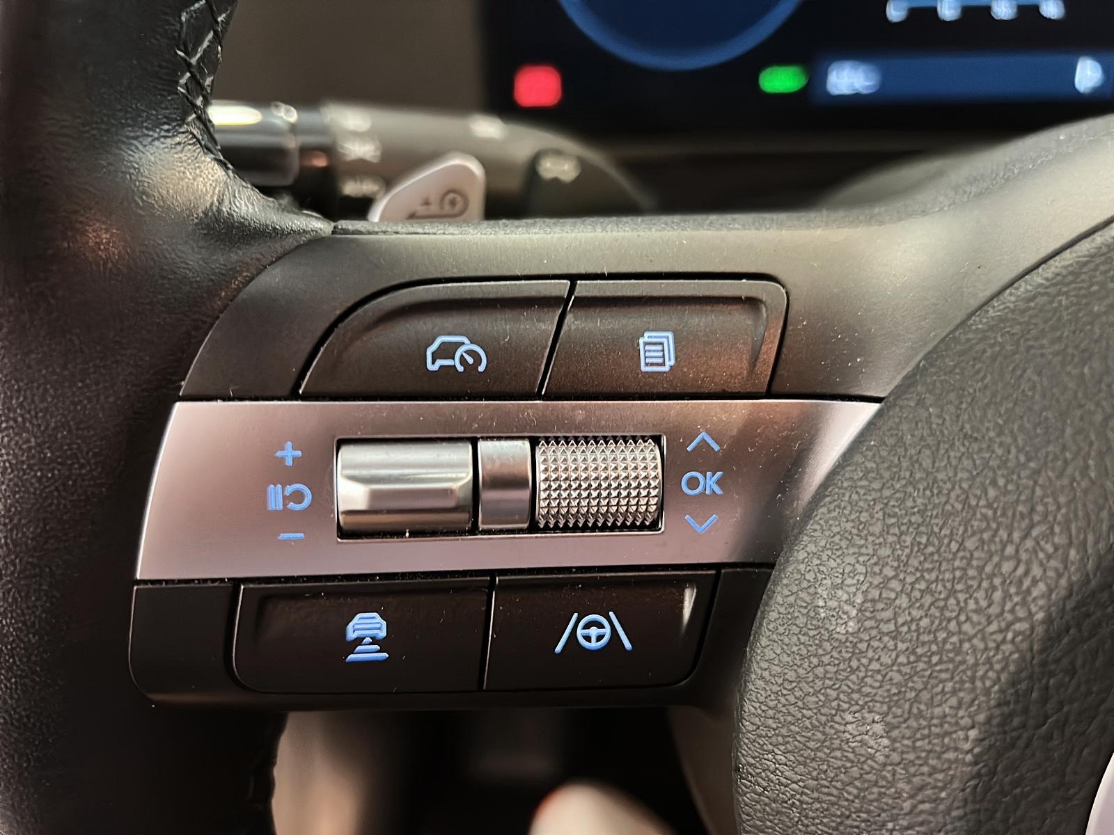 Hyundai Kona EV PREFERRED NAV 2024 - image #19