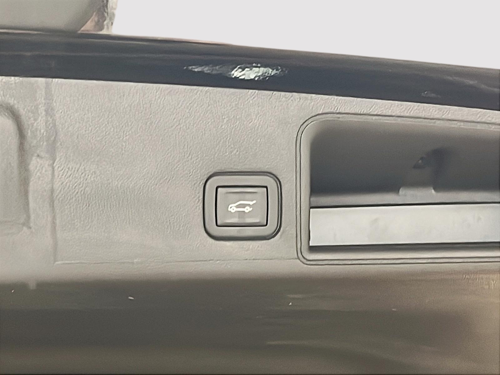 GMC Terrain 2023 - Image #14