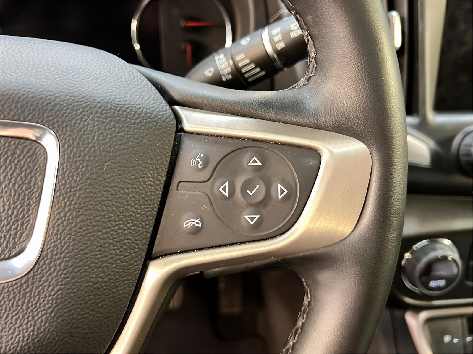 GMC Terrain 2023 - Image #21