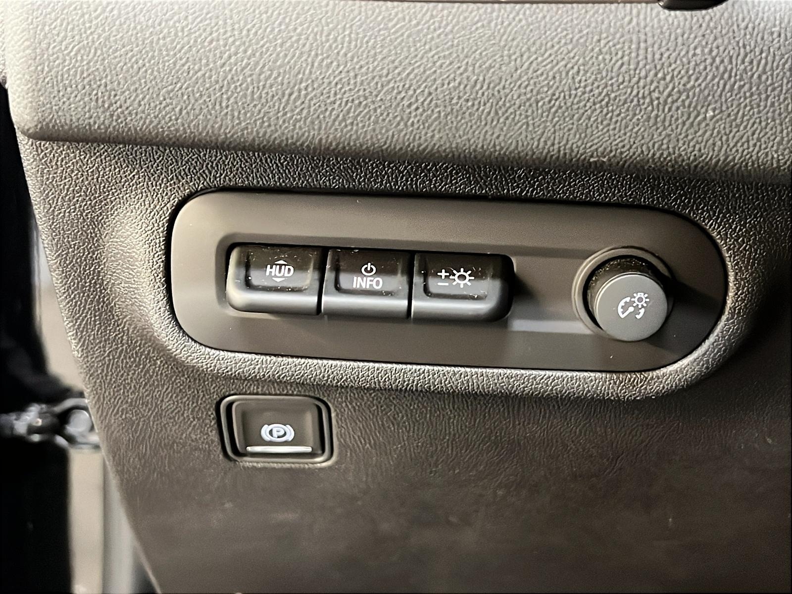 GMC Terrain DENALI CUIR TOIT PANO NAV 4RM 2023 - image #23