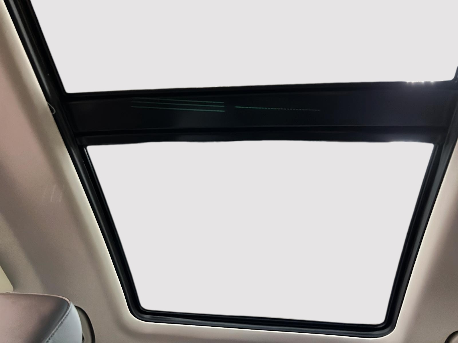 GMC Terrain 2023 - Image #9