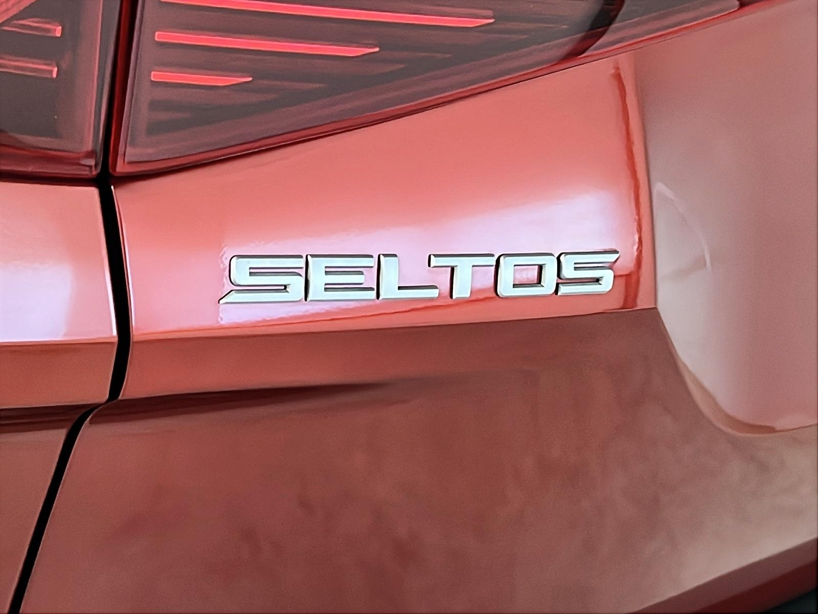 Kia SELTOS EX CUIR 2023 - image #24
