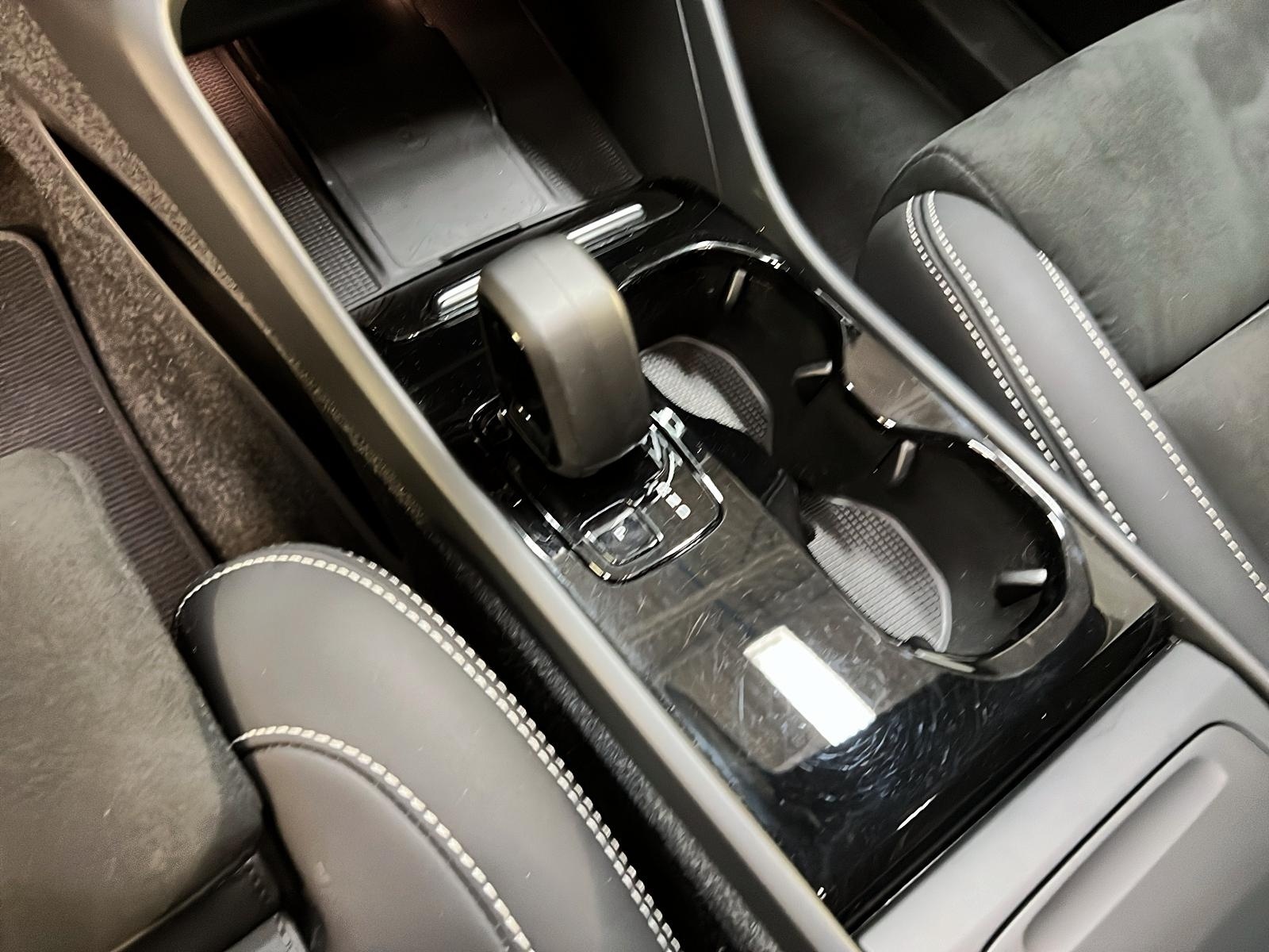 Volvo C40 TWIN RECHARGE PLUS 2023 - image #15